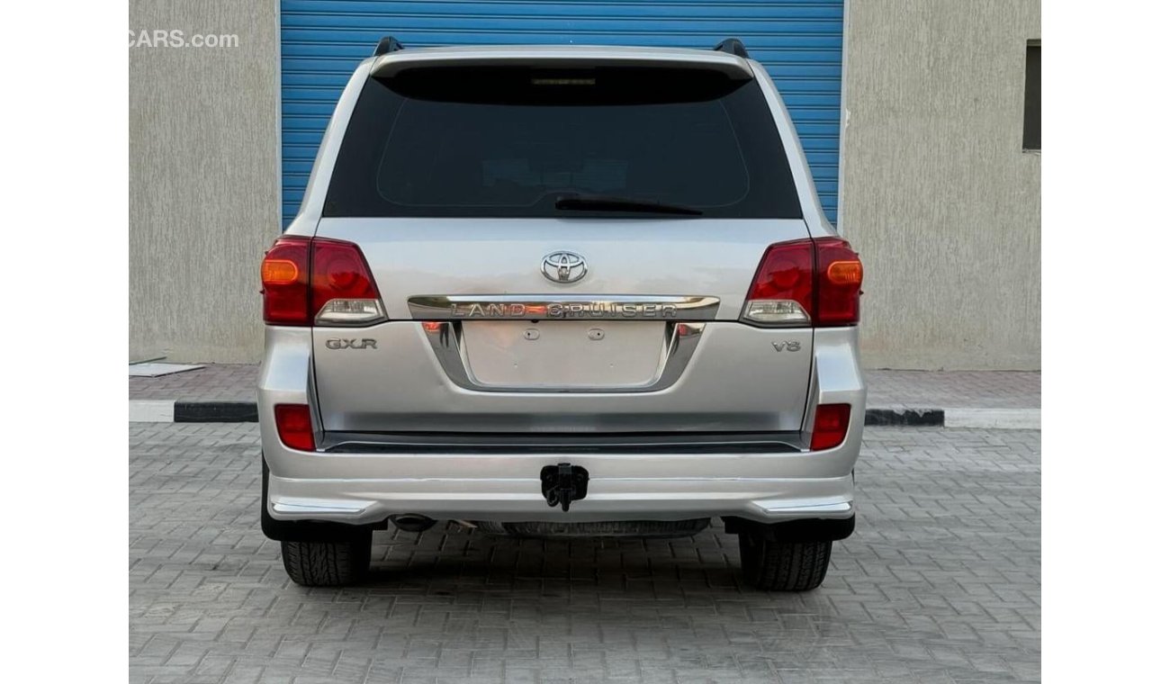 Toyota Land Cruiser تويوتا لاندكروزر GXR V8 خليجي 2012 محول 2015