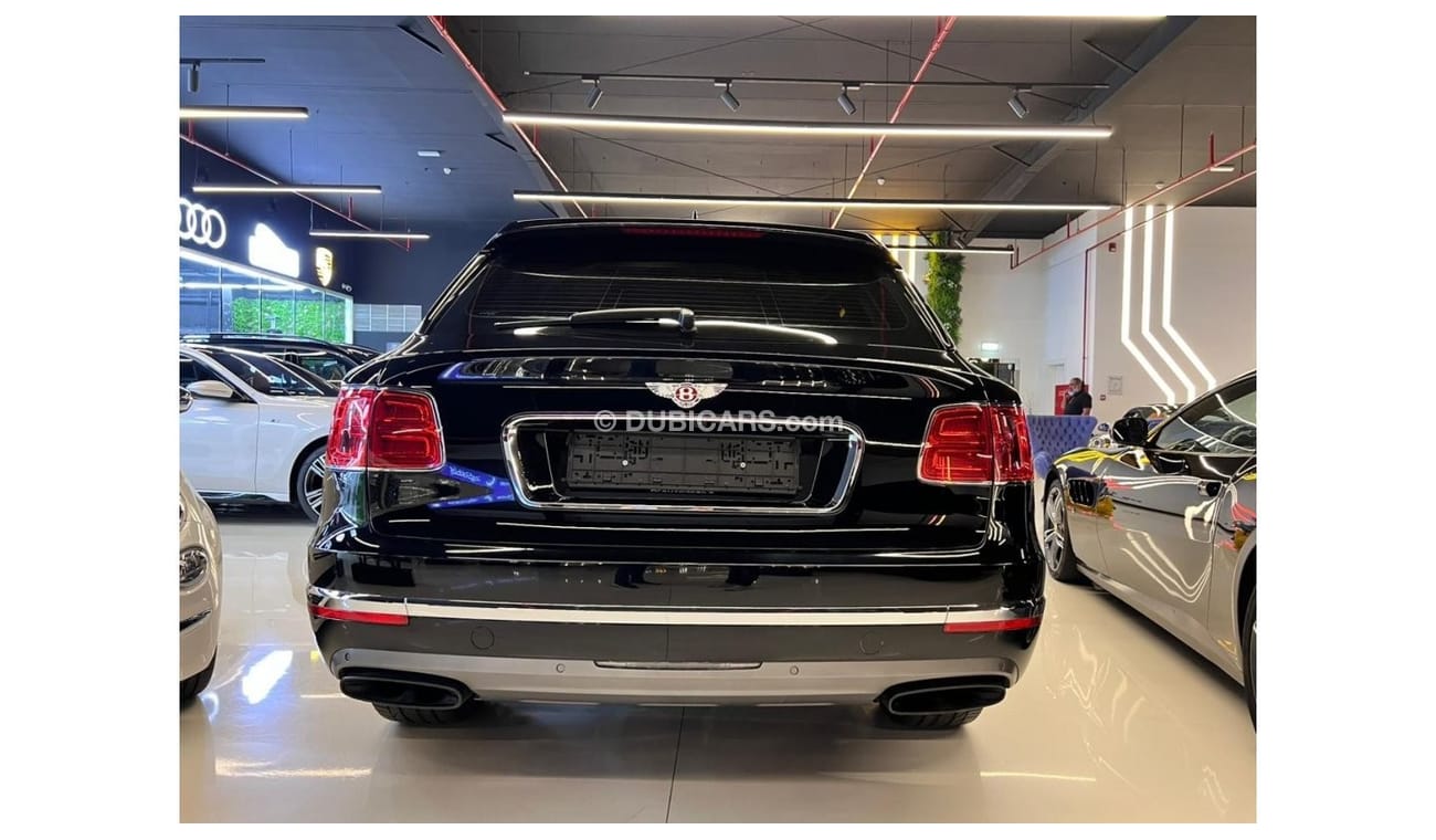 Bentley Bentayga Bentayga W12/ 2018 GCC / Very good condition