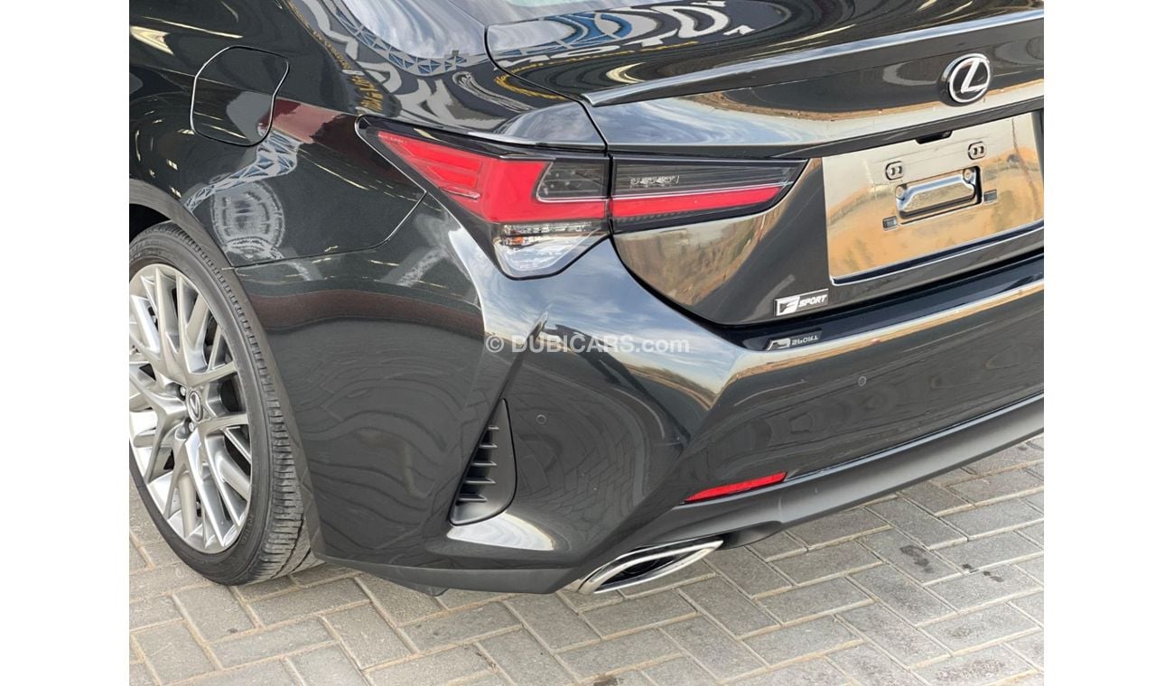 لكزس RC 350 F Sport 3.5L V6 / TRIPLE XENON / FULL OPTION / IN PERFECT CONDITION