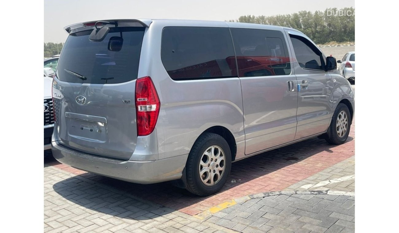 Hyundai H1 Starex