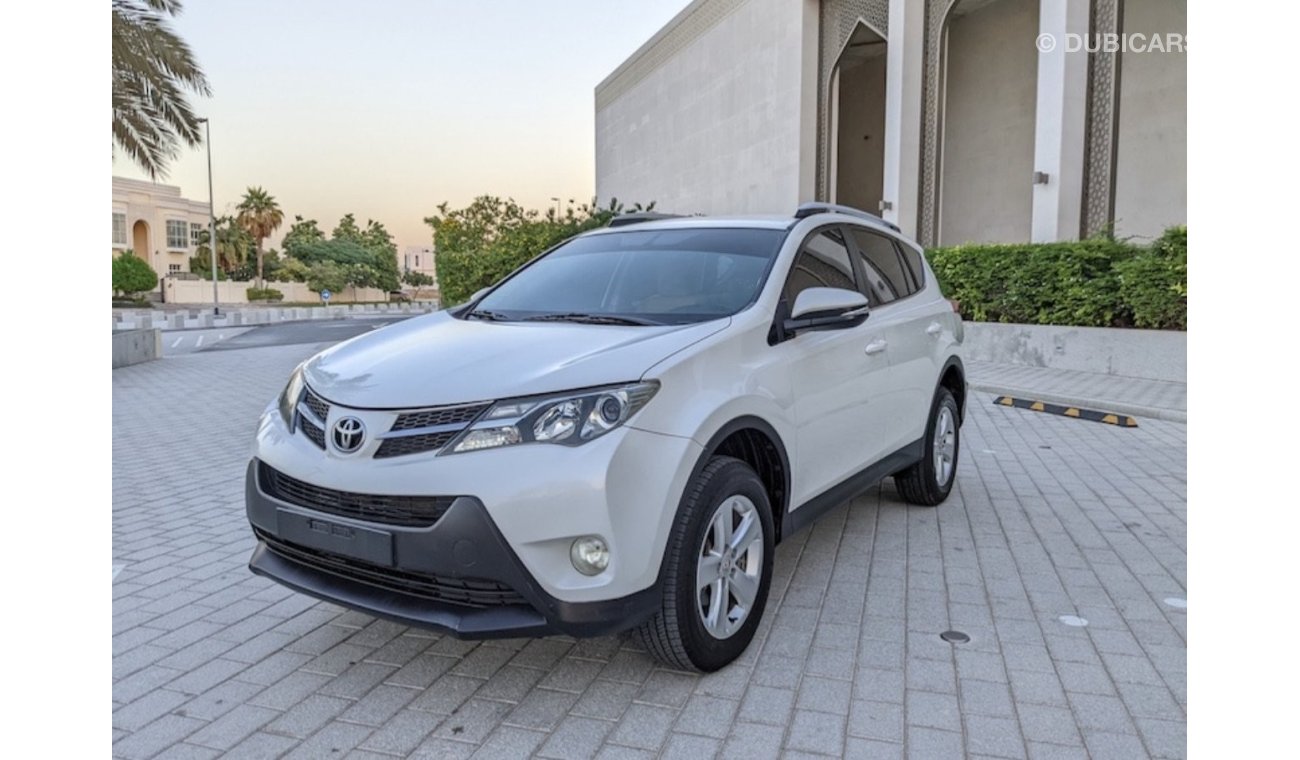 تويوتا راف ٤ Toyota RAV4 EX 2014 GCC petrol left hand drive