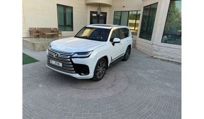 Lexus LX600 Signature 3.5L