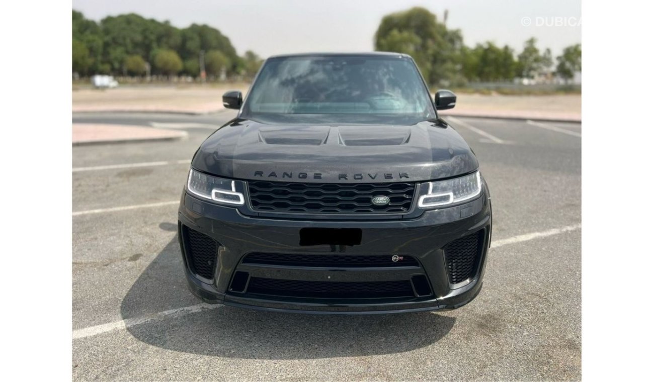 لاند روفر رينج روفر سبورت 2018 Land Rover Range Rover SVR Full Carbon Limited Edition   - Immaculate Condition - 54,000 Km