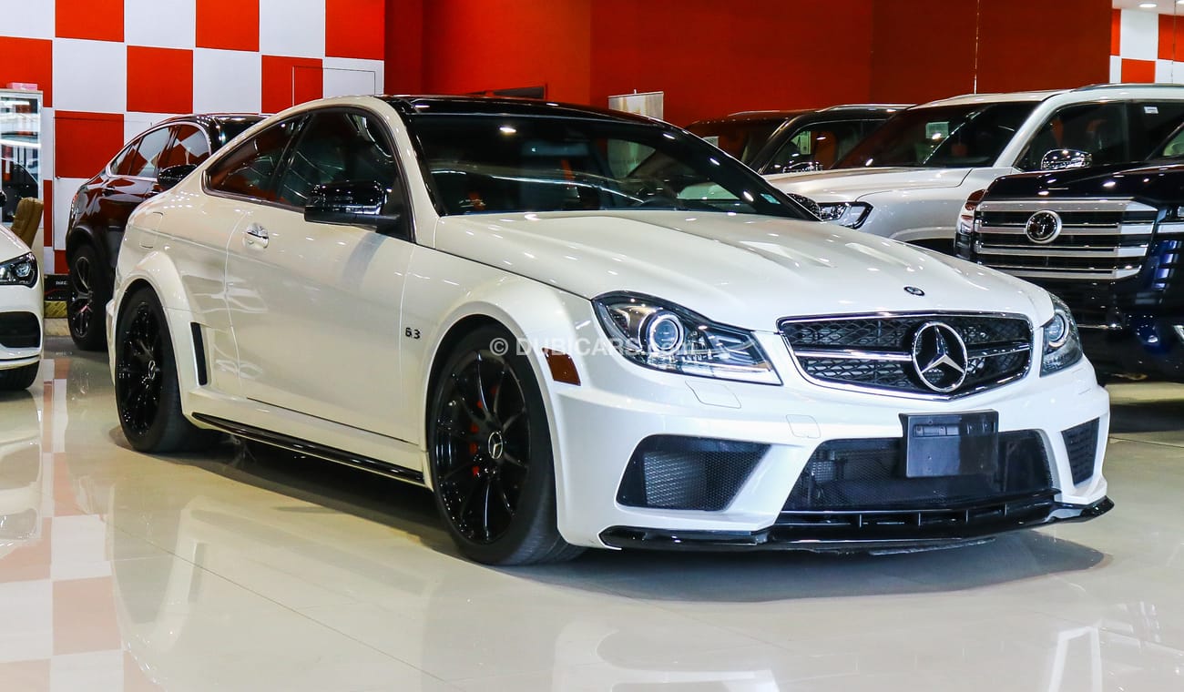 Mercedes-Benz C 63 Coupe Black Series