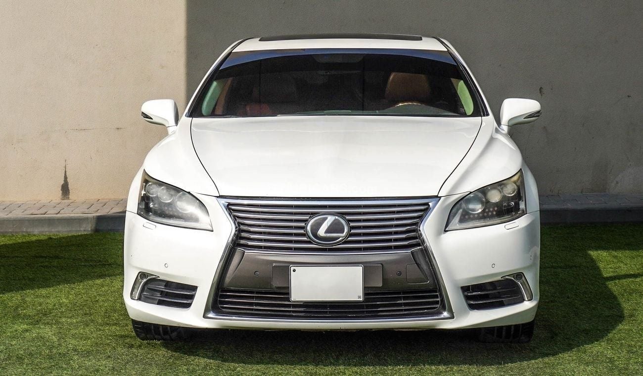 Lexus LS600h L