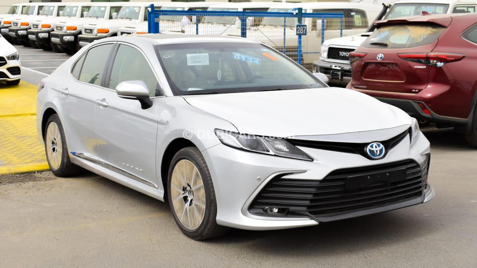 New Toyota Camry 2022 for sale in Dubai - 528593