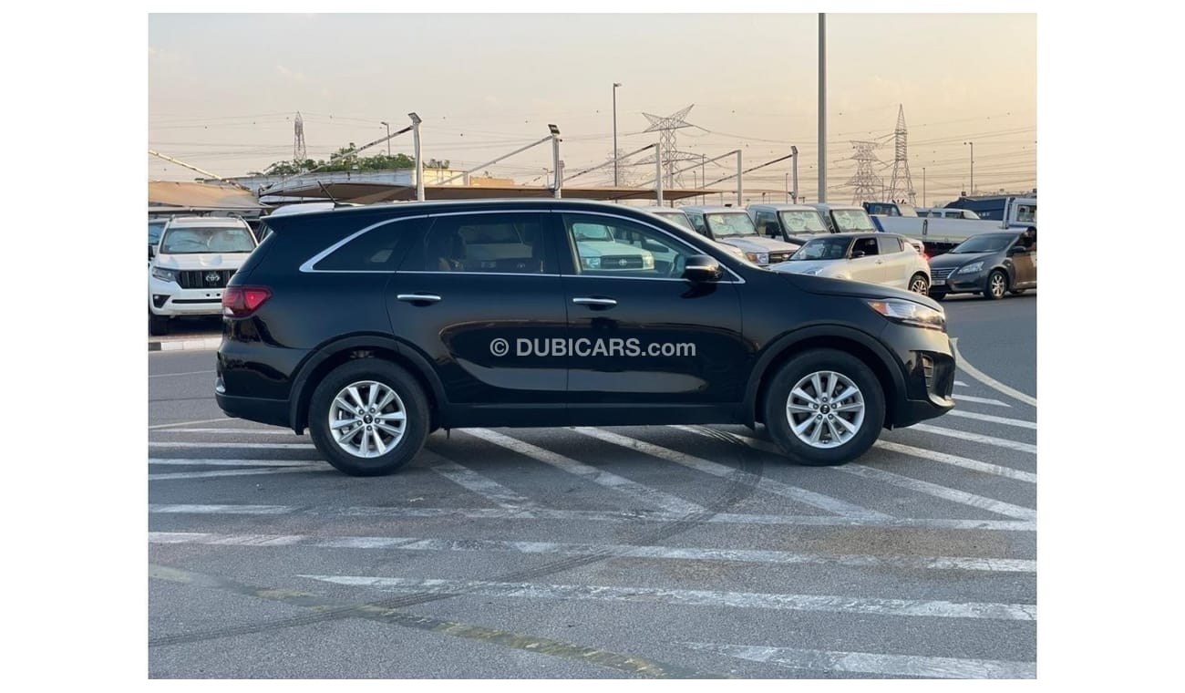 كيا سورينتو 2020 Kia Sorento GDi 2.4L V4 - 7 seater MidOption