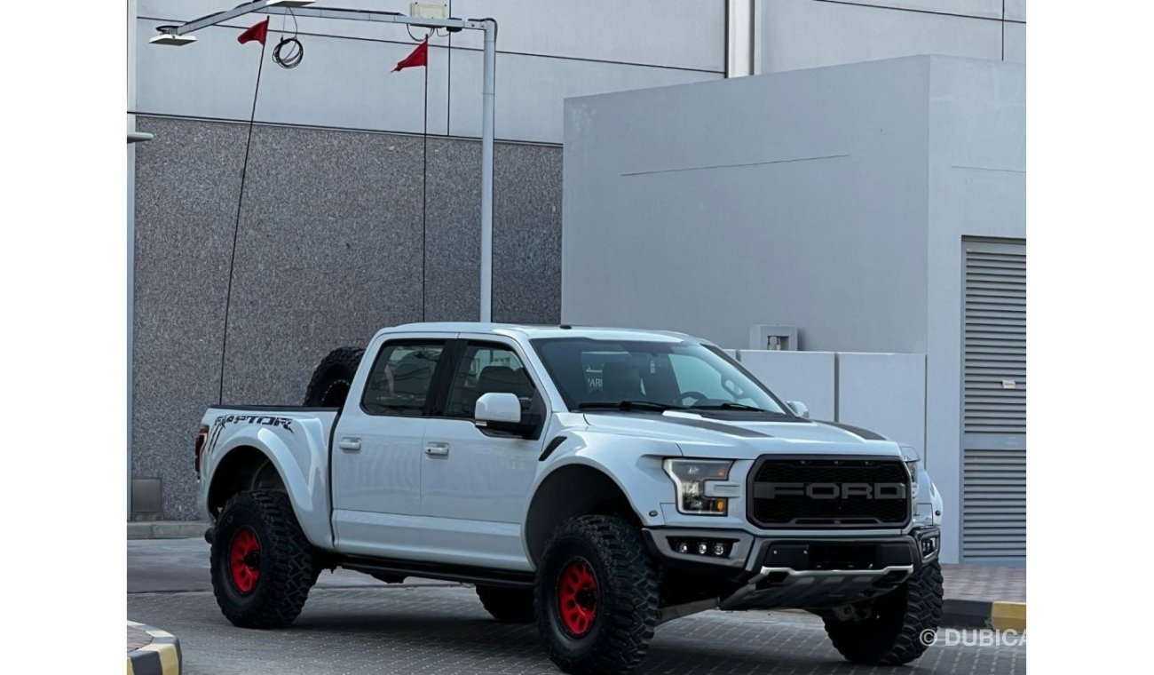 Ford Raptor SVT Raptor Luxury FORD F-150 RAPTOR ( BAJA BODY KIT ) 2017 GCC FULL OPITION // PERFECT CONDITION