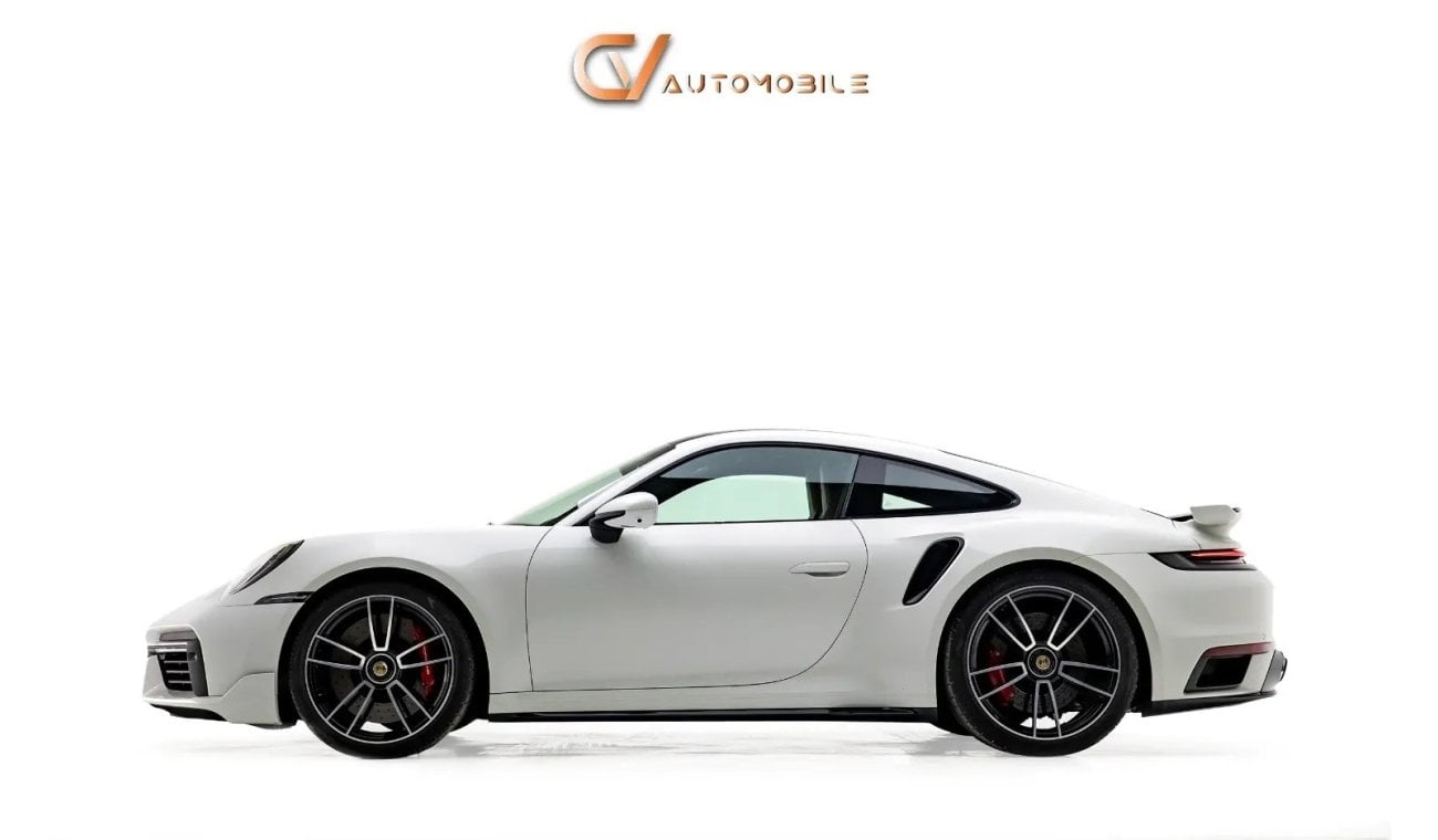 Porsche 911 Turbo with Aero Kit - GCC Spec - With Warranty