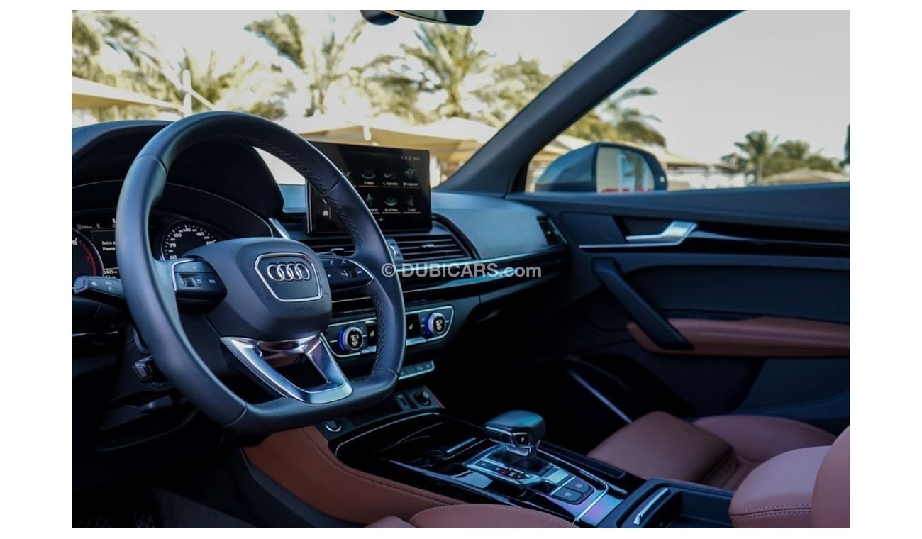 أودي Q5 45 TFSI quattro S لاين 45 TFSI quattro S لاين