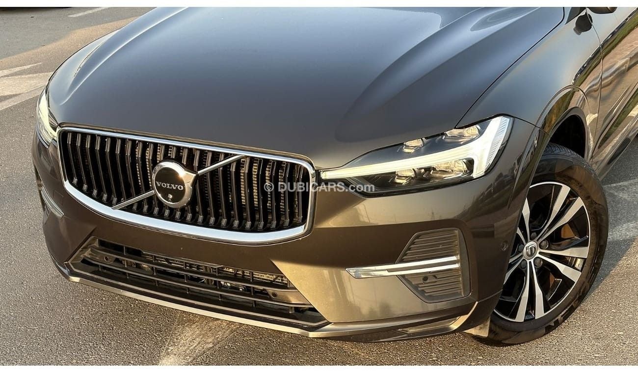 فولفو XC 60 B5 Momentum 2.0L