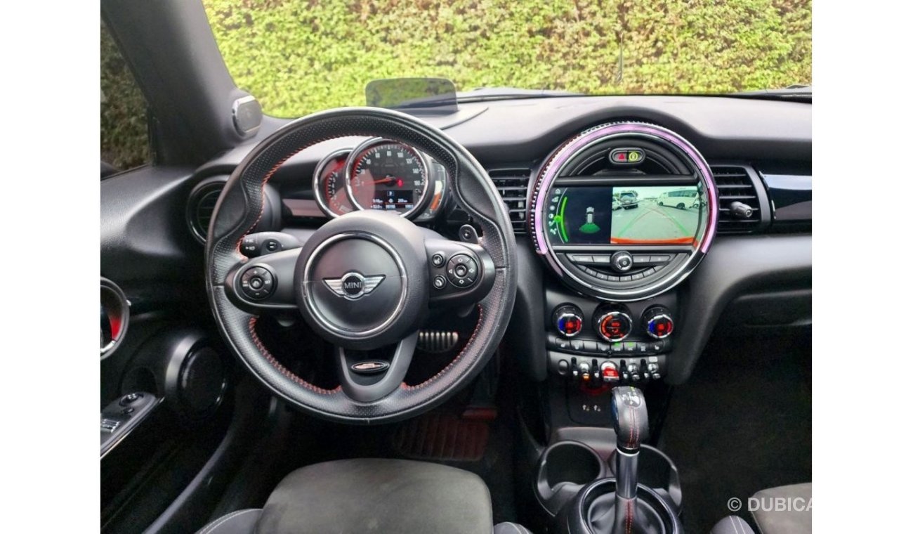 Mini John Cooper Works Cabrio 2019 MINI COOPER S HARD TOP, JOHN COOPERS WORKS EDITION/ 2.0L ENGINE SIZE - 4 CYLINDRES  PETROL WTH