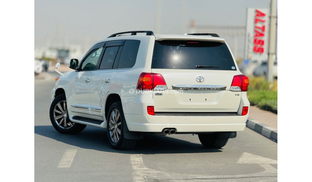 Toyota Land Cruiser Zx top of the range