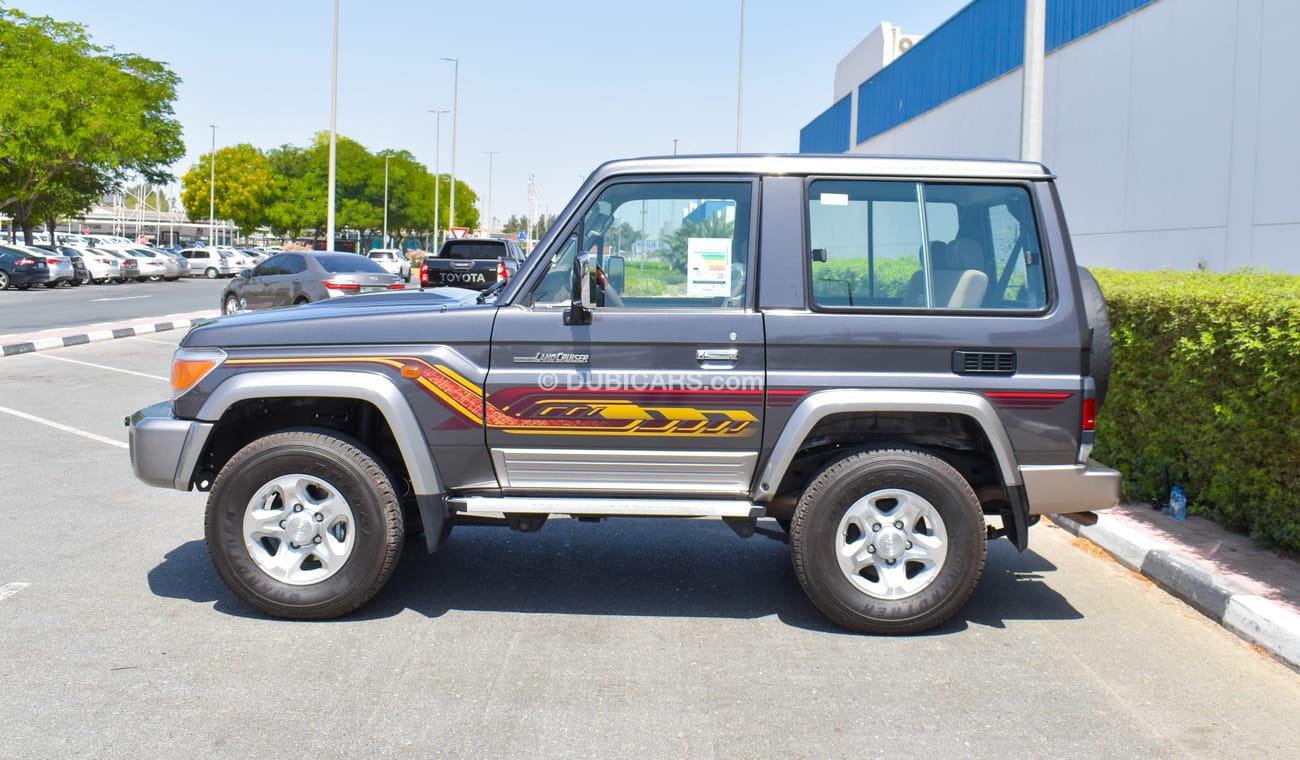 Toyota Land Cruiser Hard Top 4.0 L V6