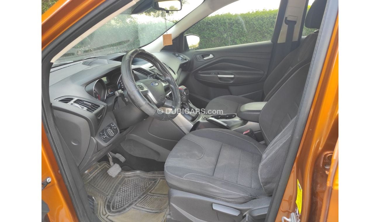 فورد إيسكاب Ford Escape 2015 Gcc full automatic