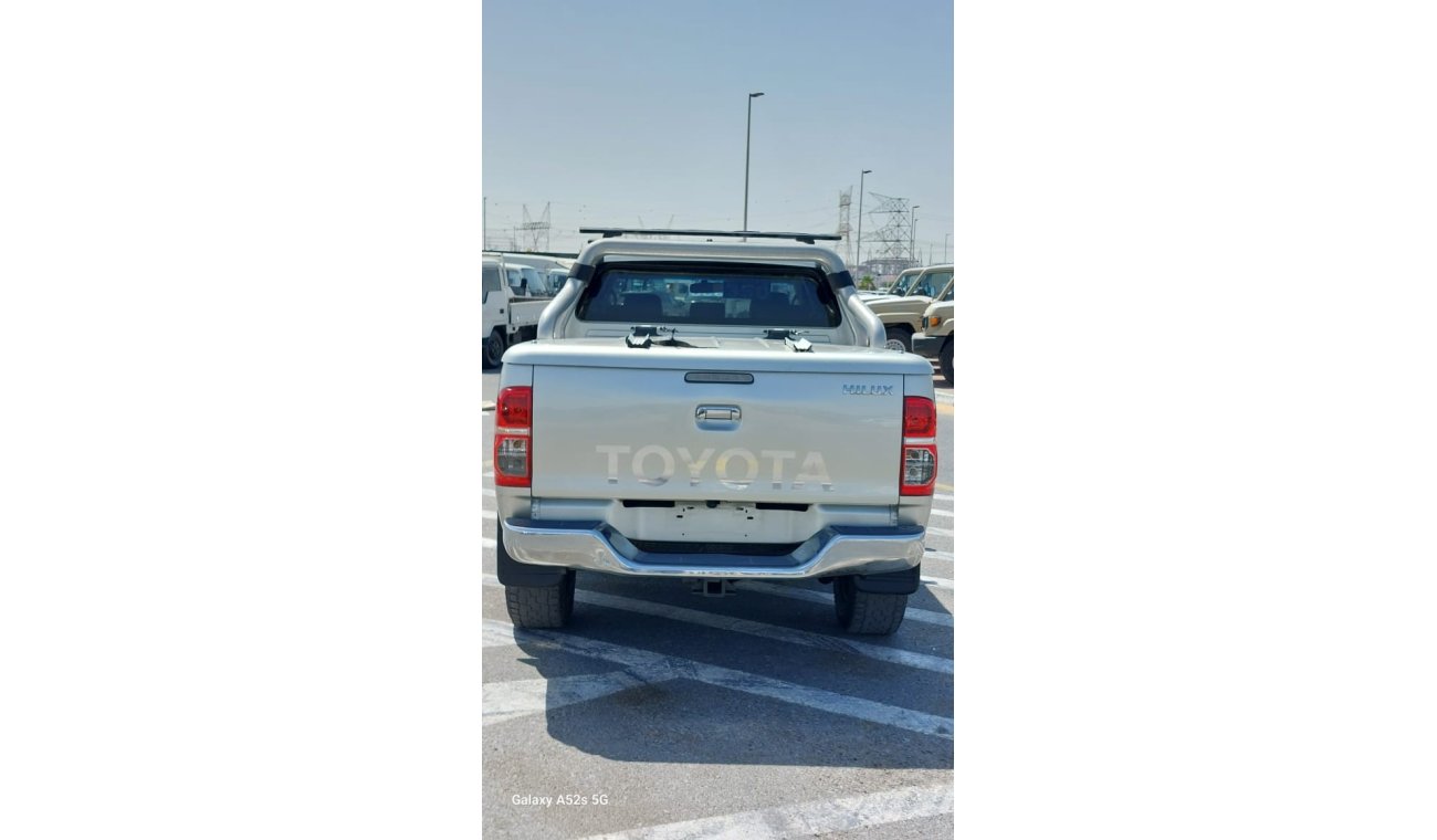 تويوتا هيلوكس TOYOTA HILUX PICKUP 3.00 CC MODEL 2013 DIESEL RIGHT HANDED