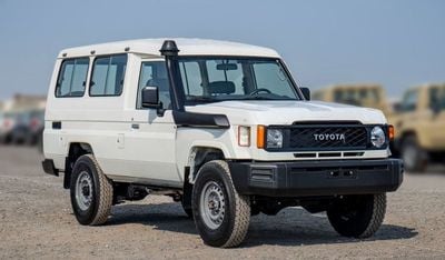 تويوتا لاند كروزر هارد توب LC78 4.2L V6 DIESEL 3DOOR 2024