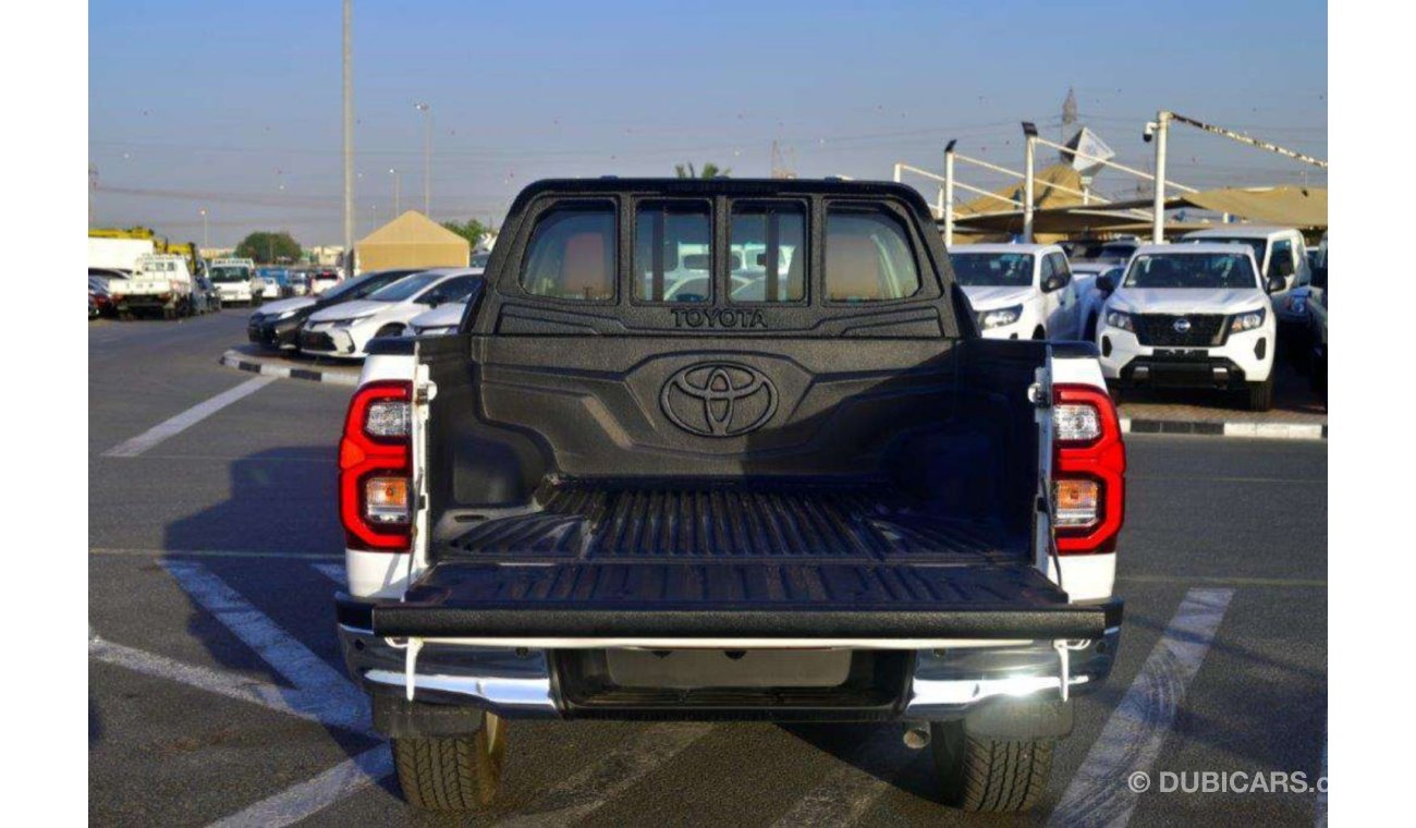 تويوتا هيلوكس Hilux Pickup 2.4L GLX DIESEL AT SR5 24MY