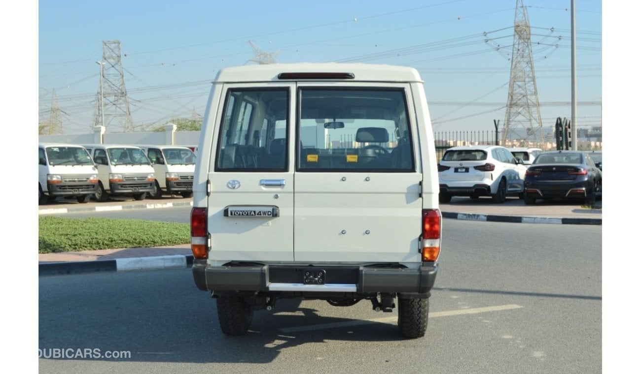 Toyota Land Cruiser Hard Top 3 Doors