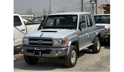 تويوتا لاند كروزر بيك آب 79 Double Cab Limited