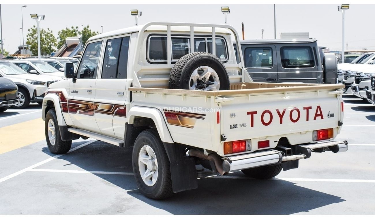 Toyota Land Cruiser Pick Up TOYOTA LAND CRUISER PICK-UP DOUBLE CABIN 4.0L V6 2022