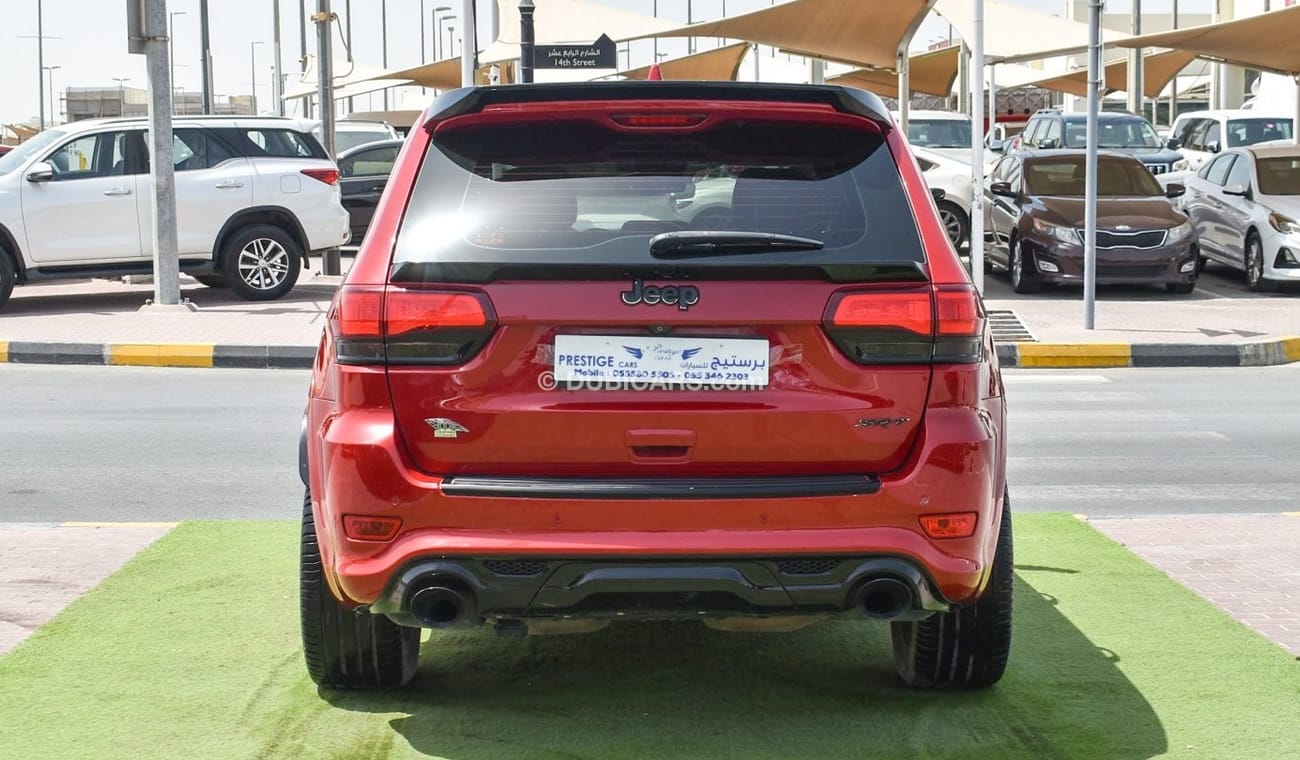 Jeep Grand Cherokee SRT