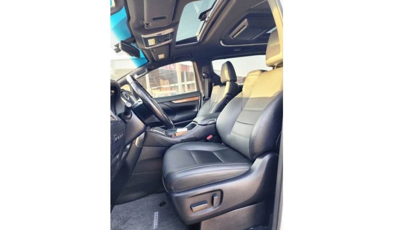 تويوتا ألفارد TOYOTA Alphard Full Option