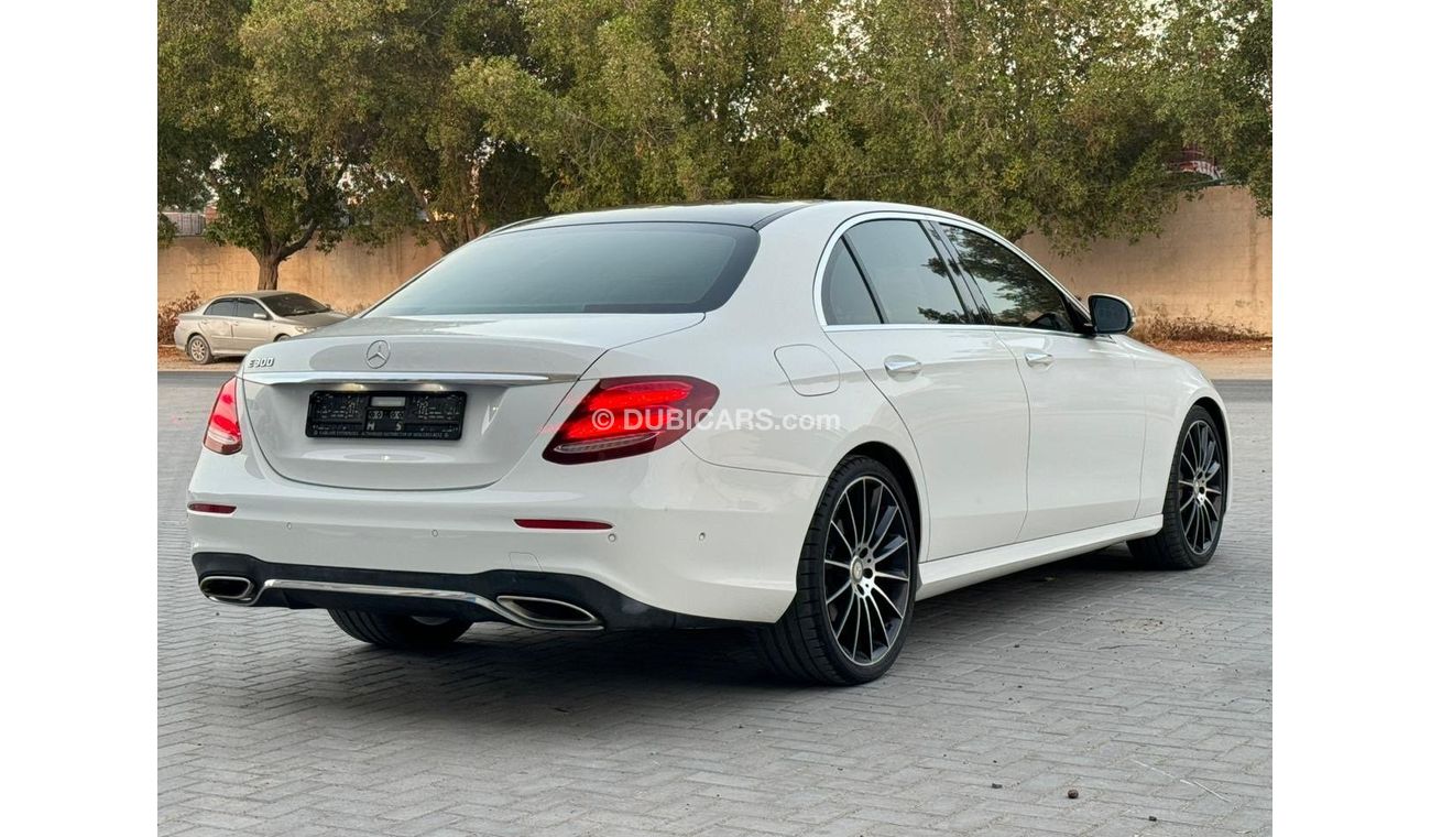 مرسيدس بنز E300 Std