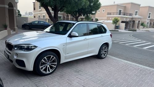 بي أم دبليو X5 40i xLine 3.0L (5 Seater)