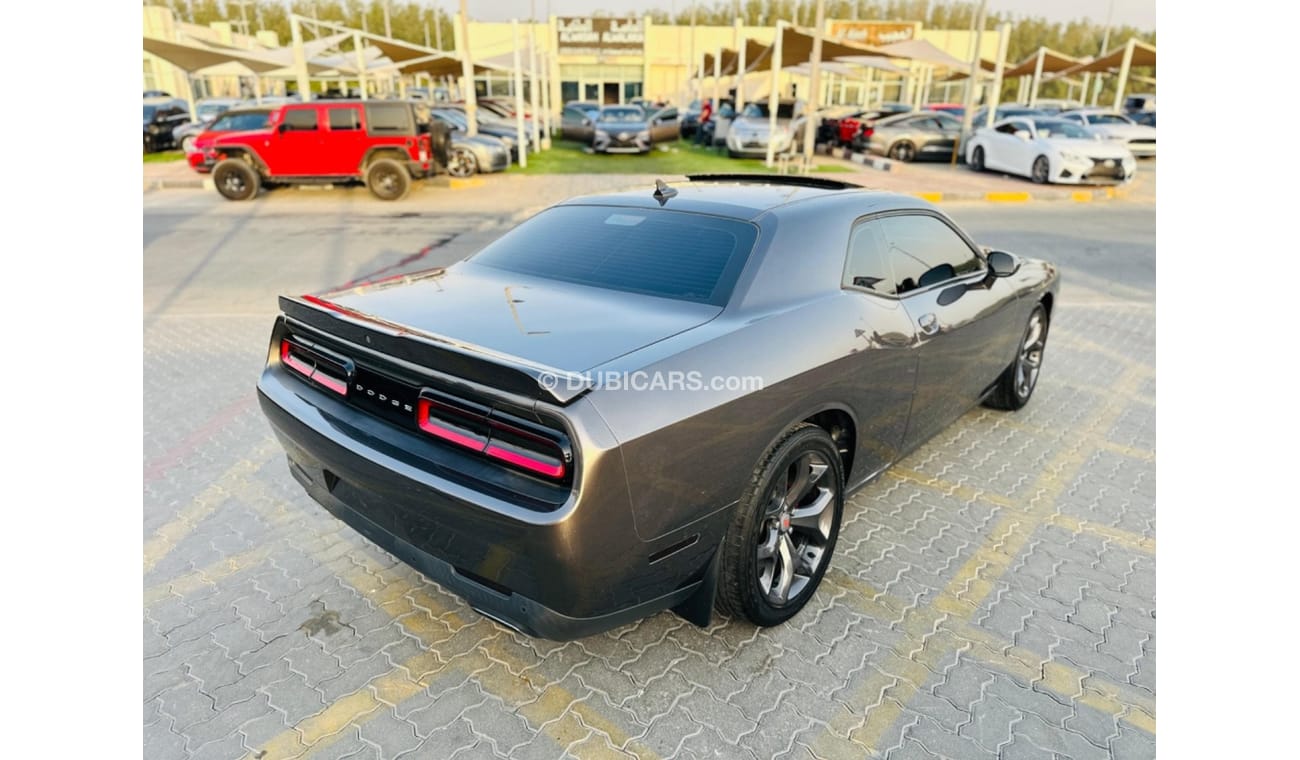 Dodge Challenger SXT For sale