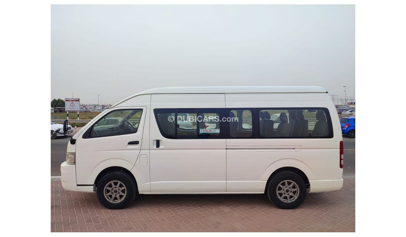 تويوتا هاياس TRH228-0001018 ||  TOYOTA HIACE (VAN)	2005	WHITE	CC2700	PETROL	RHD	AUTO	|| EXPORT ONTY