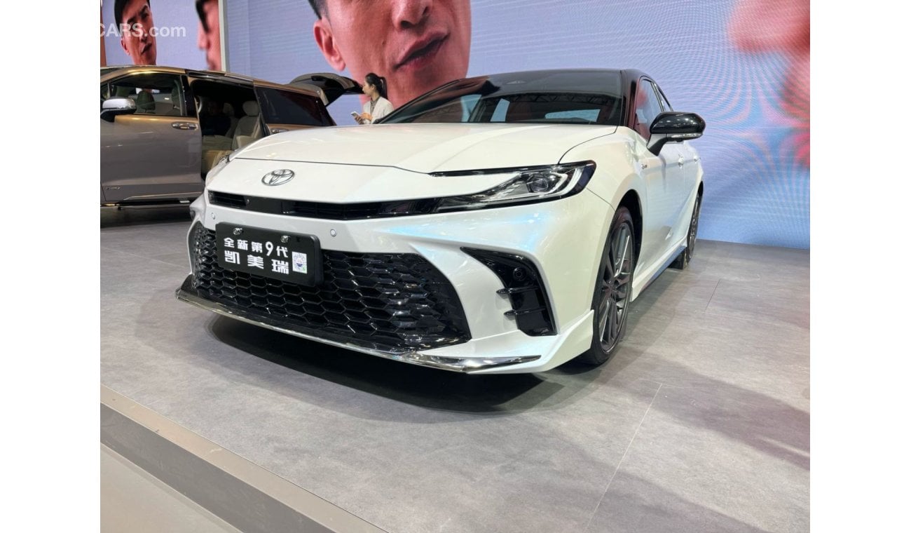 تويوتا كامري Toyota Camry Hybrid 2.0 HEV 2024