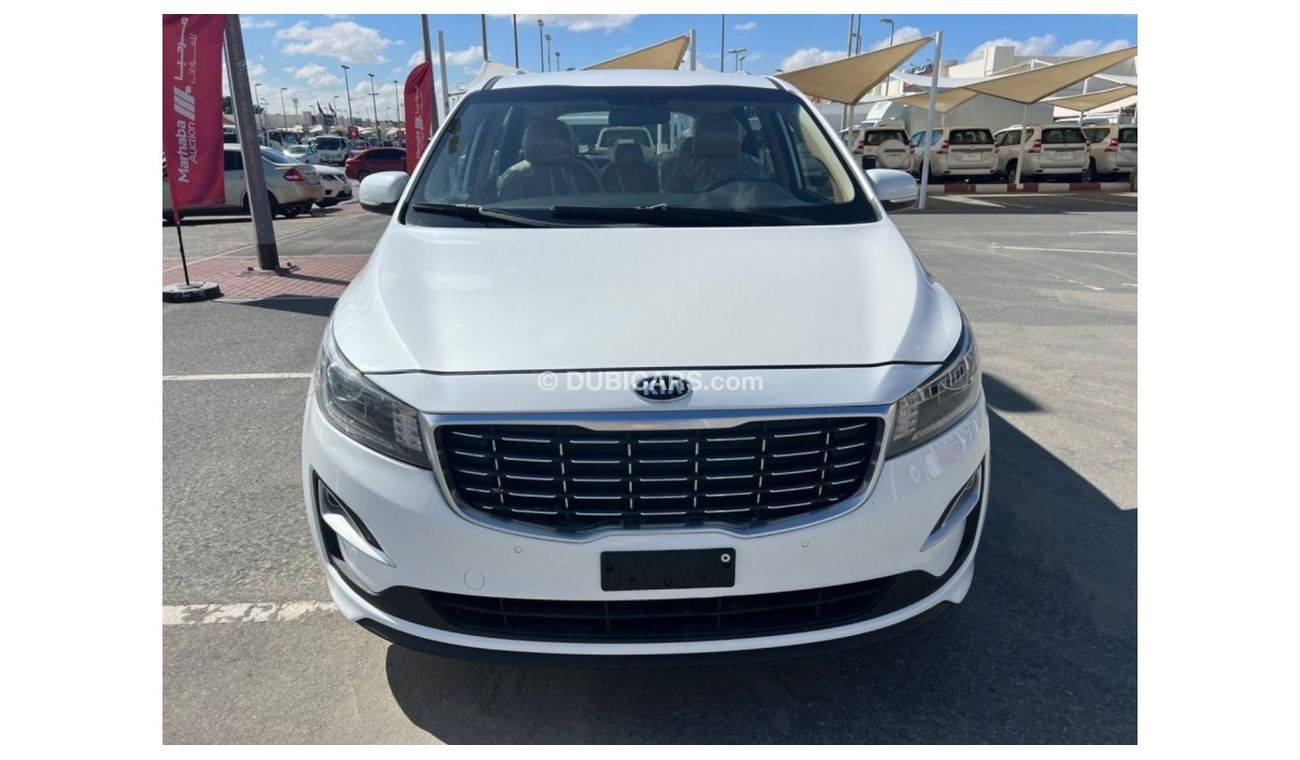 كيا كارنيفال 2020 Kia carnival LX (YP) 5dr MPV 3.3L petrol automatic Front Wheel Drive