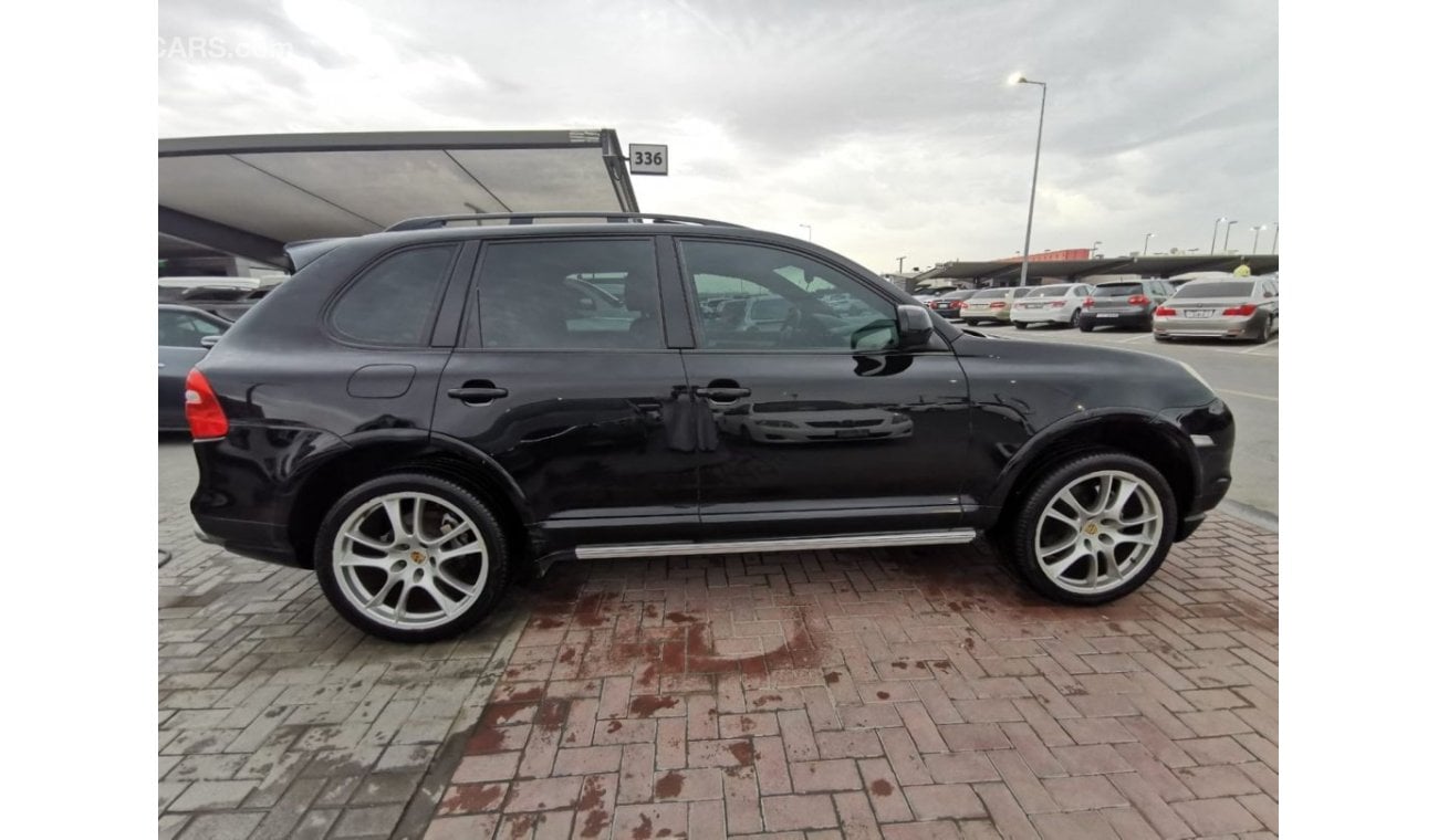 Porsche Cayenne In excellent condition and requires no expenses