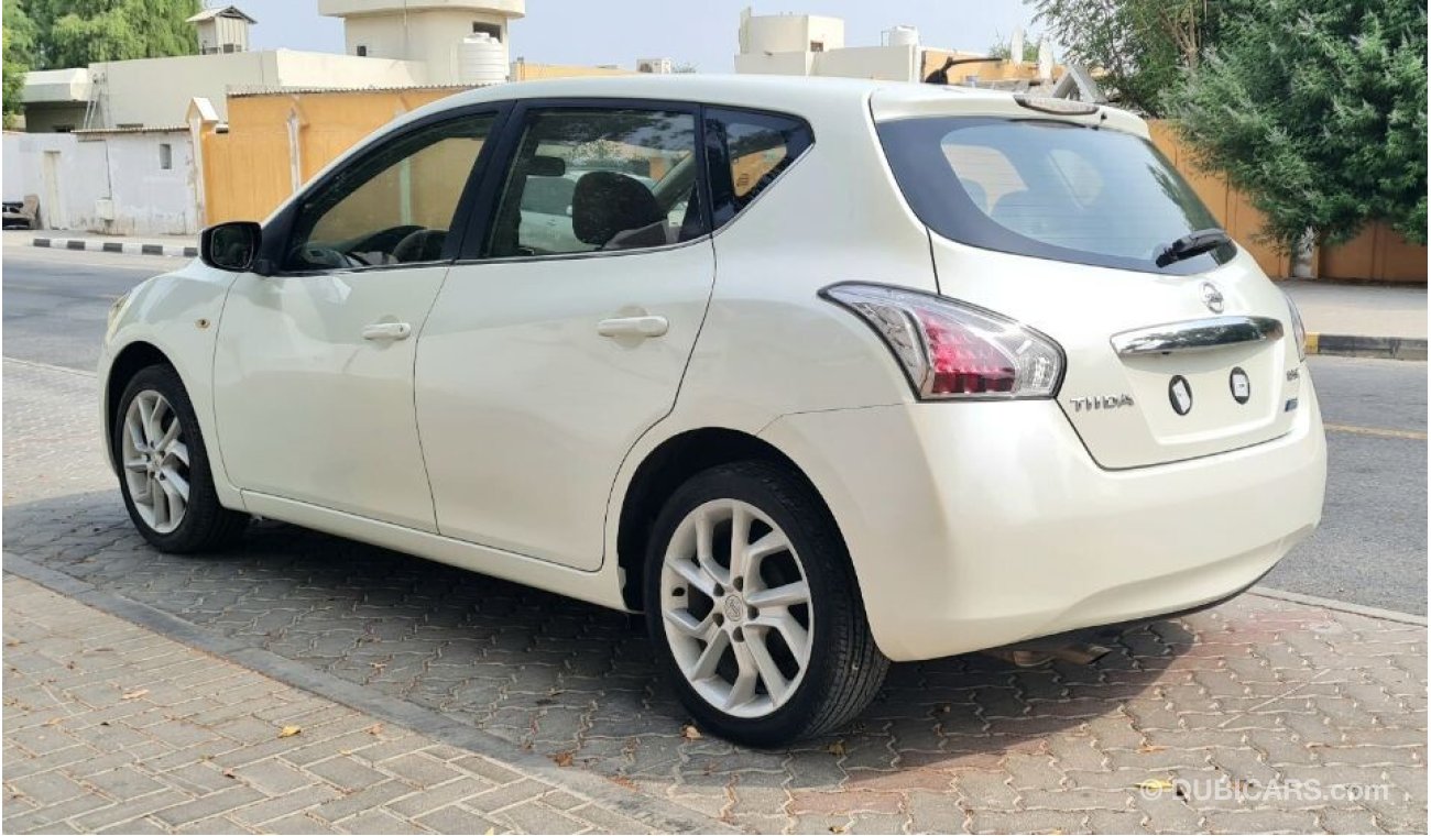 Nissan Tiida NISSAN TIIDA SV GCC 2014 CLEAN CAR