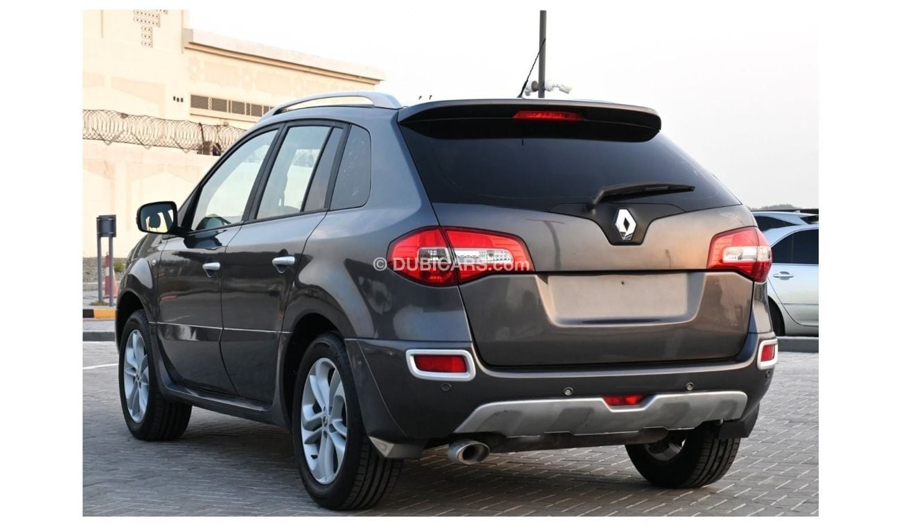 Renault Koleos Renault Koleos 2011 GCC in excellent condition, inside and out