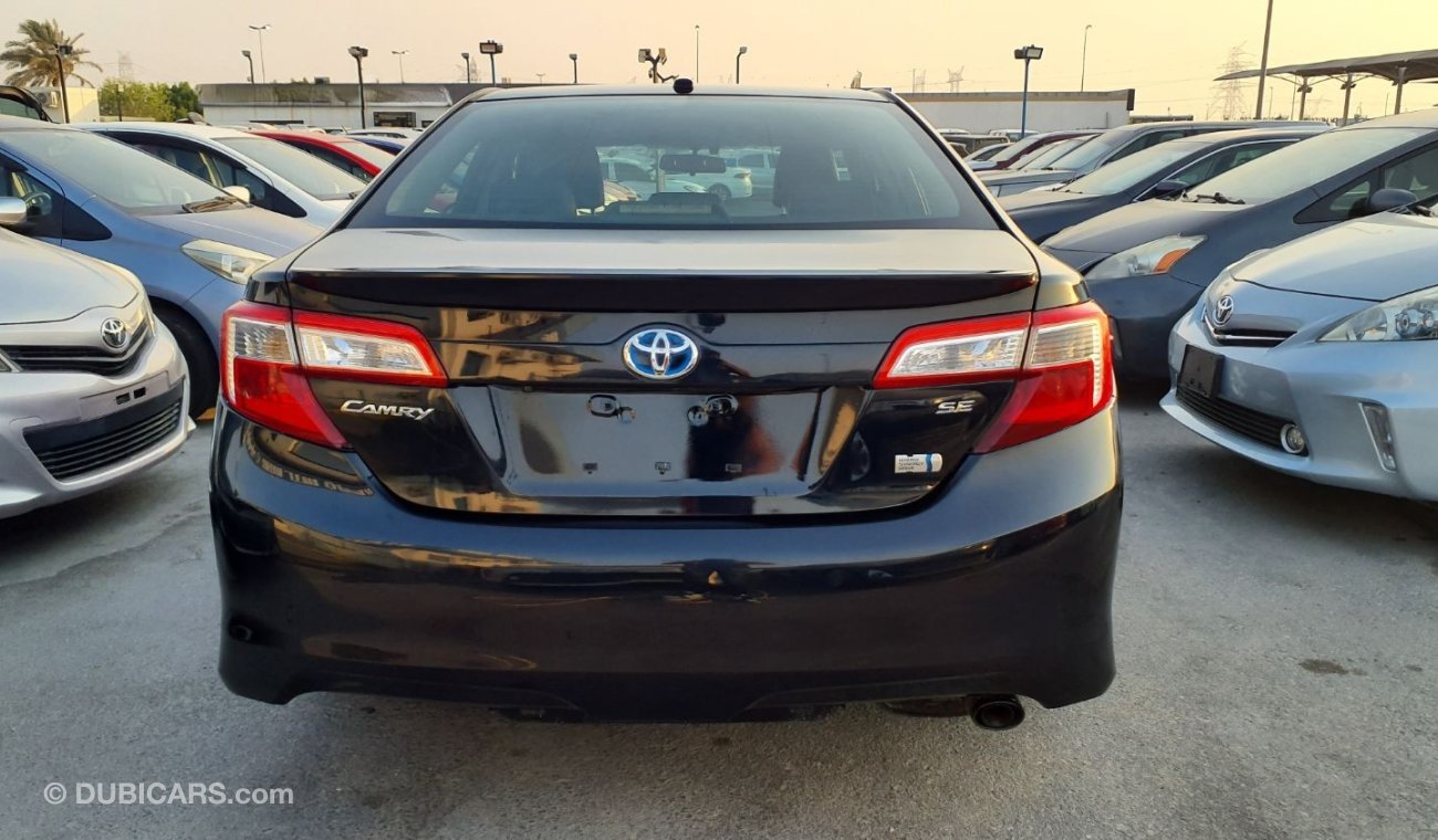 Toyota Camry SE Fresh Import Hybrid