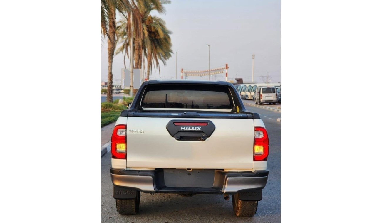 تويوتا هيلوكس Toyota Hilux pickup 202 V6 petrol full option left hand drive clean & perfect condition