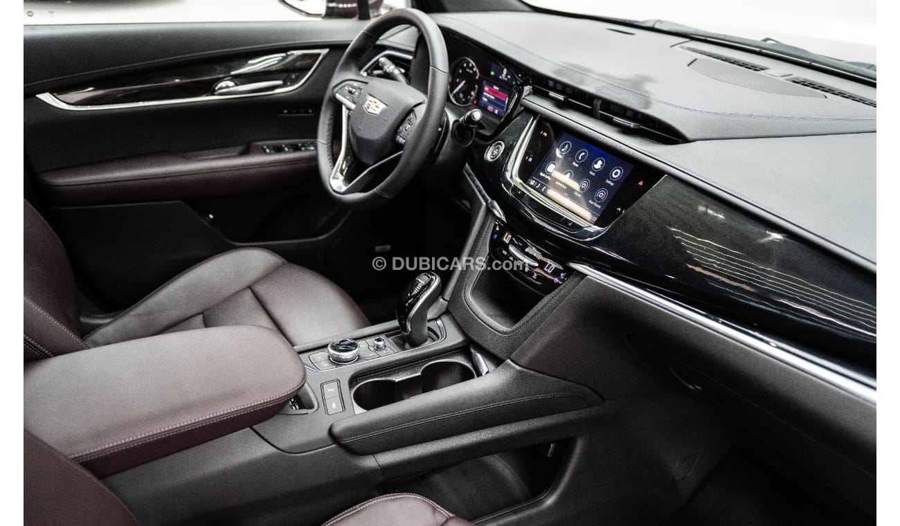 كاديلاك XT6 2022 - CADILLAC XT6 350T LUXURY - 7 SEATER - IMMACULATE CAR