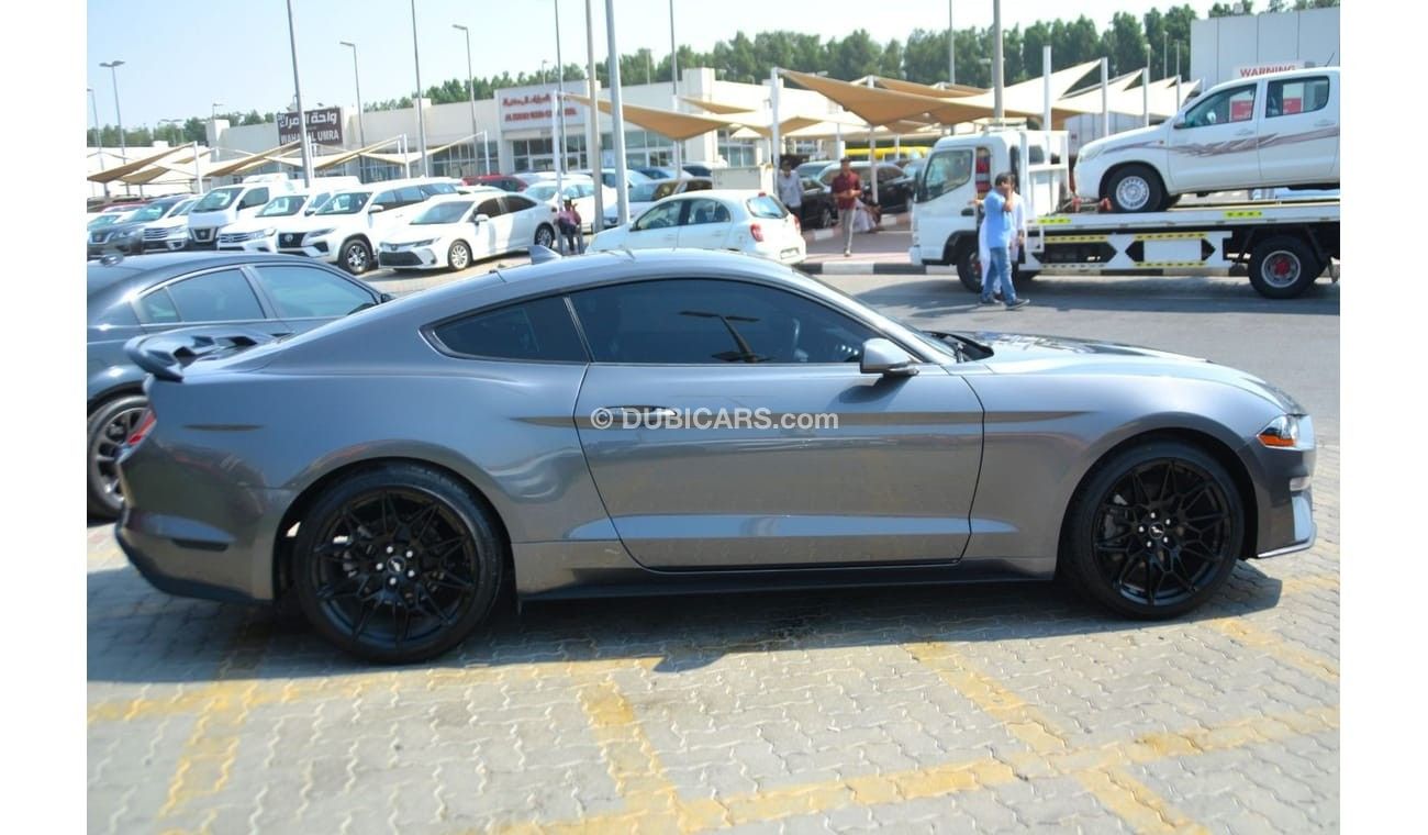 Ford Mustang EcoBoost 2.3L Coupe A/T MUSTANG ECO-BOOST/2023/PREMIUM LOW MILEG AND CLEAN CAR