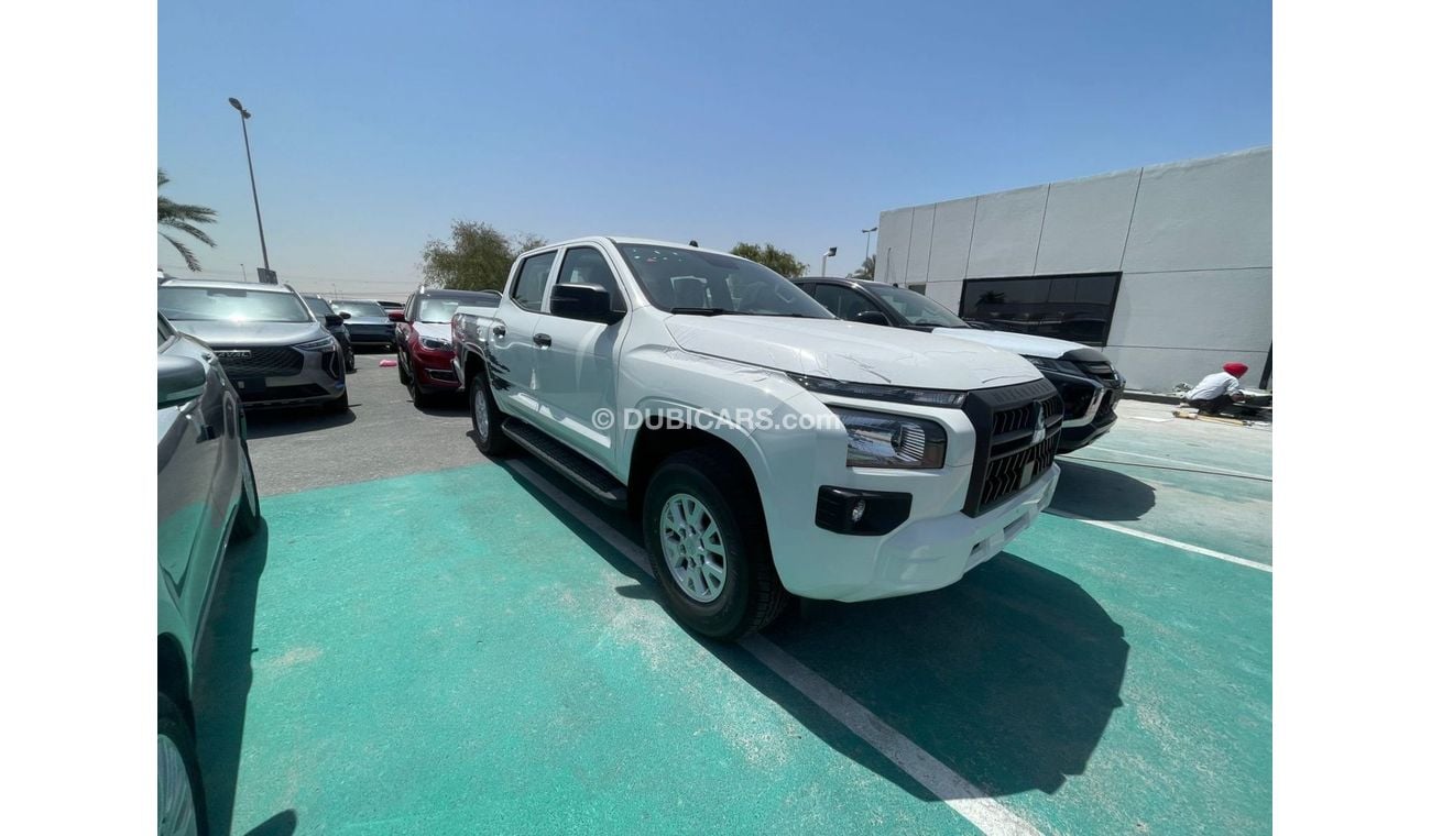 Mitsubishi L200 L200 2.5L DIESEL MANUAL DOUBLE CAB 24MY