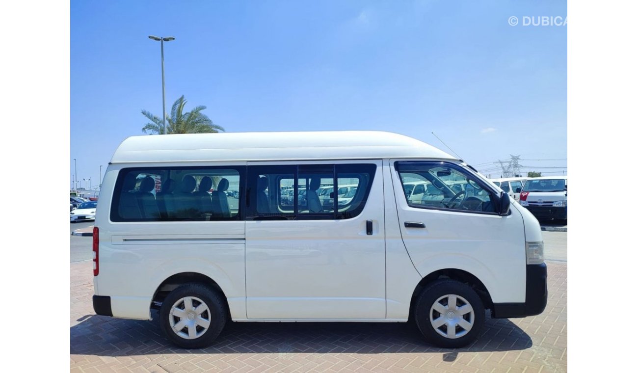 Toyota Hiace TRH200-0030438 || TOYOTA	HIACE (VAN)	2006 || PETROL RHD MANUAL|| RIGHT HAND DRIVE.