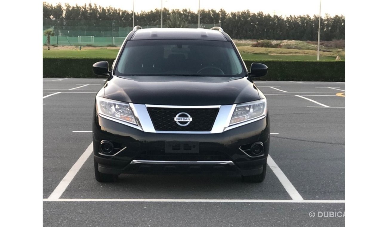 Nissan Pathfinder MODEL 2016 CAR PERFECT CONDITION INSIDE AND OUTSIDE