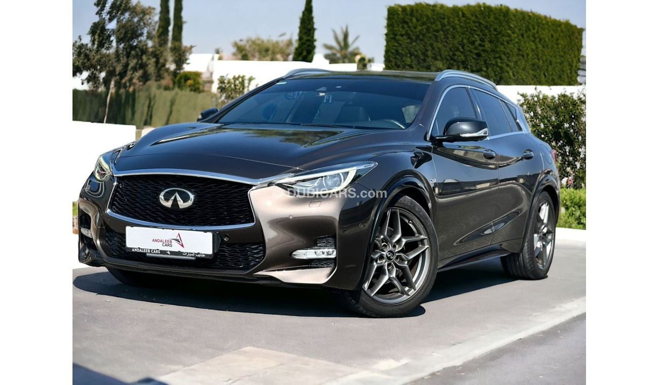 إنفينيتي Q 30 AED 720 PM | INFINITI Q30 2.0TC  |  GCC SPECS |FULL OPTION | FUEL ECONOMICAL | 0% DOWNPAYMENT