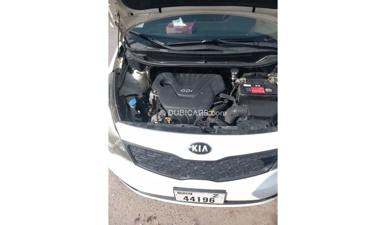 كيا ريو EX 1.4L Sedan