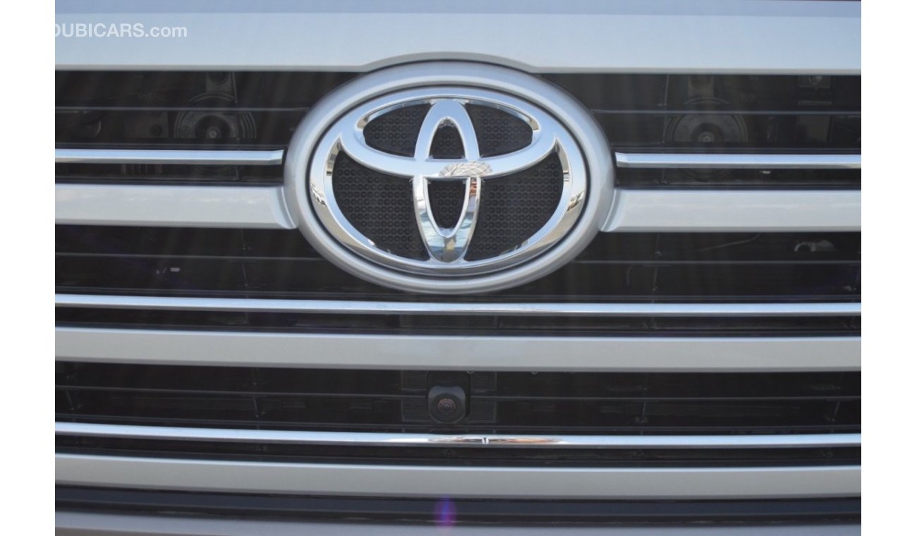 تويوتا لاند كروزر Toyota landcuriser 2024 VX-R 3.3 Diesel Full Option Right Hand Drive Brand New