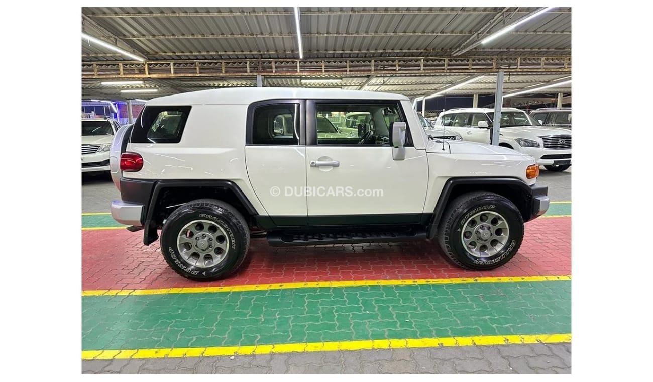 Toyota FJ Cruiser Top