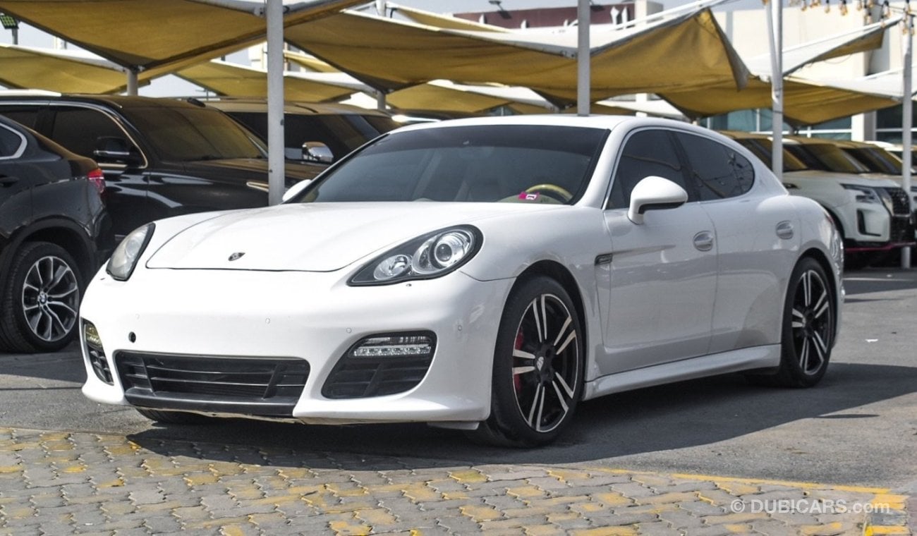 Porsche Panamera S