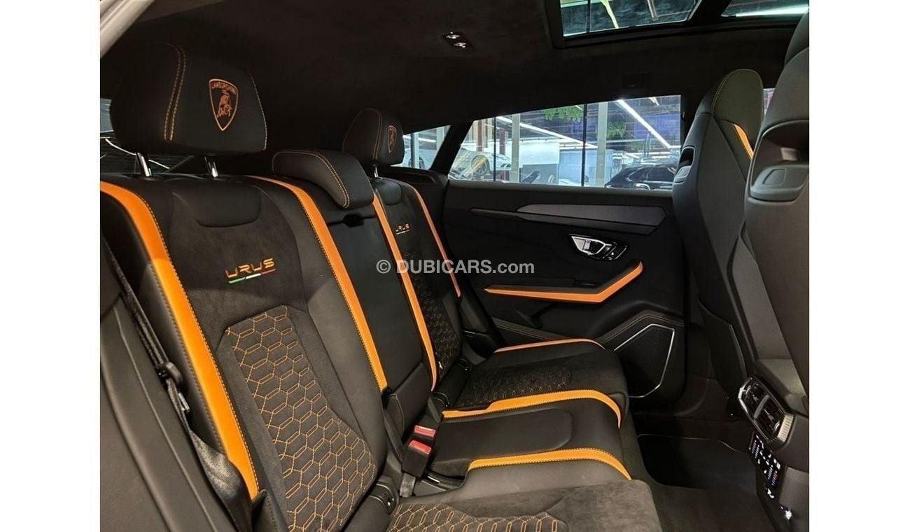 Lamborghini Urus Urus Graphite Capsule/ Warranty and Service Contract Till 2026