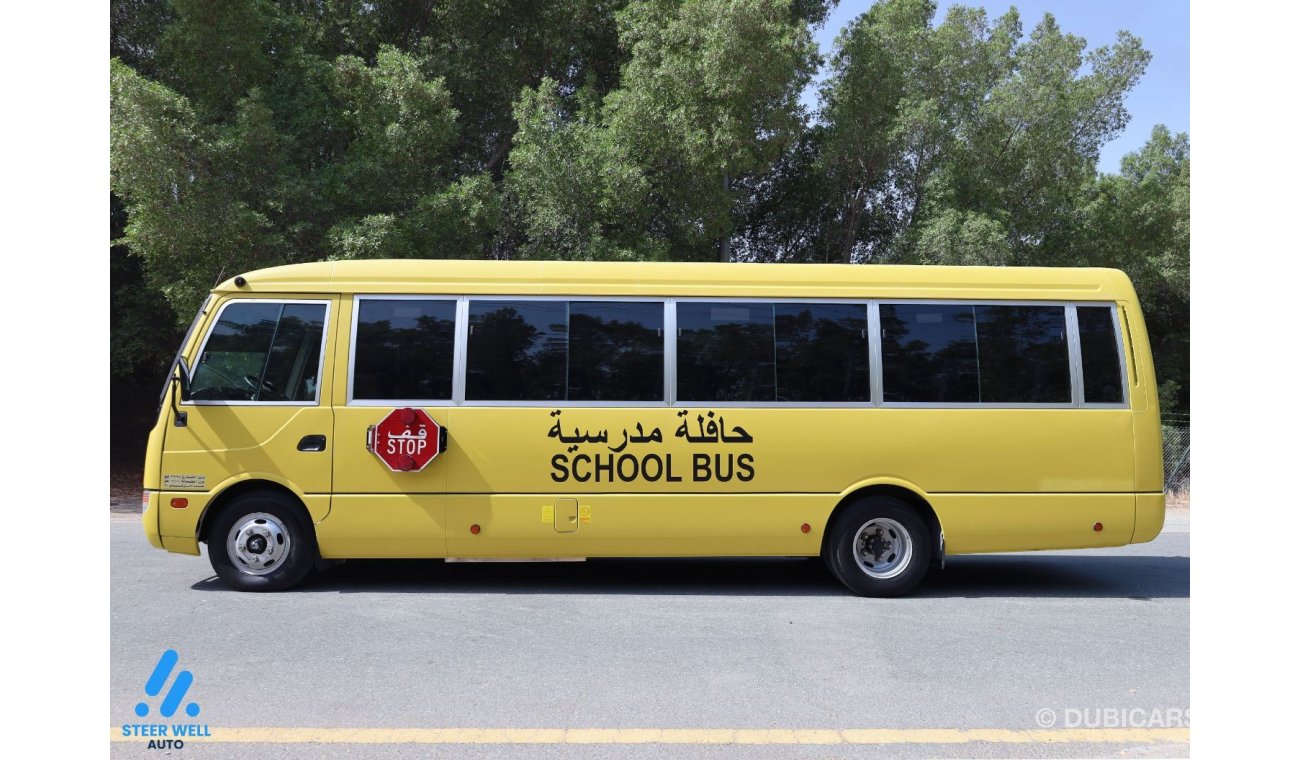 ميتسوبيشي فوسو Rosa 26 Seater School Bus 4.2L RWD - DSL MT - Excellent Condition - Good Condition